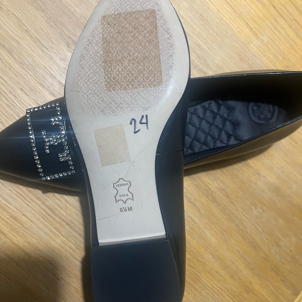 TORY BURCH GIGI 55MM EMBELLISHED
POINTY TOE PUMP BLACK size 8.5 women New - Picture 14 of 14